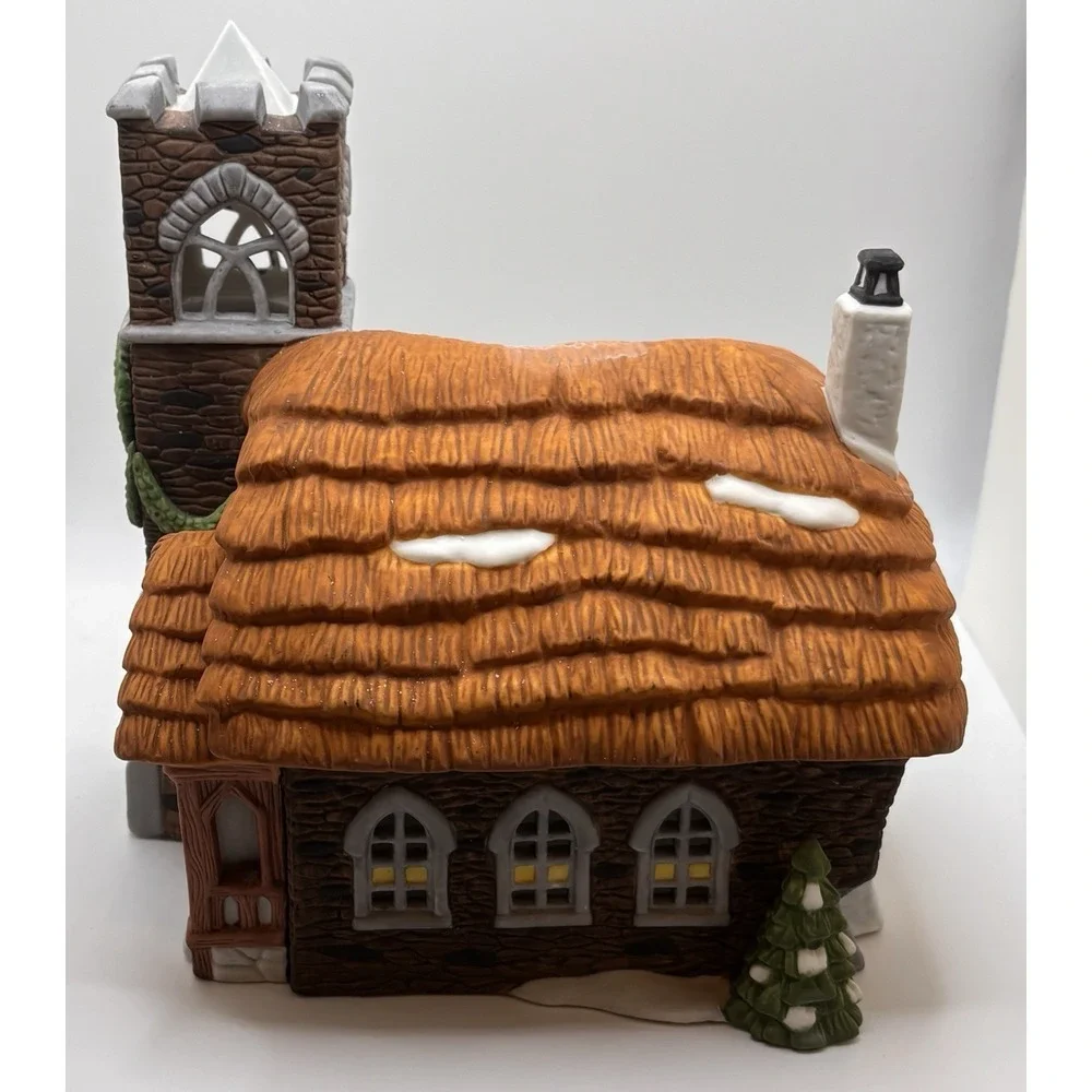 Department 56 Ivy Glen Church #5927-7 Dickens Village Series Lighted Building